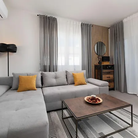 Apartamento Sa Pogledom Na More- Petra Šilo