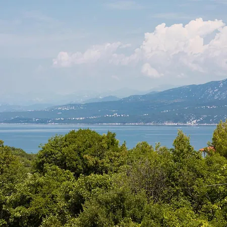 Apartmán Sa Pogledom Na More- Petra